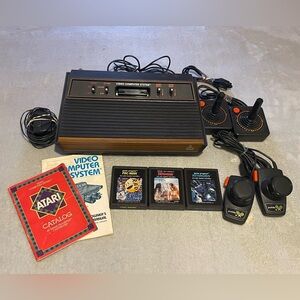 Atari 2600 Console & Games Bundle Vintage 1977 Tested Working